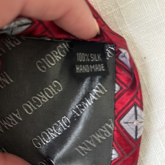 VINTAGE Giorgio Armani Silk Tie - Picture 5 of 5